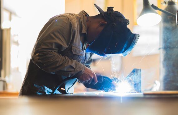 見積も行っている治工具の設計業者は短納期で迅速だと話題になっております